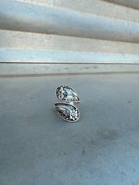 Adjustable Flower Ring